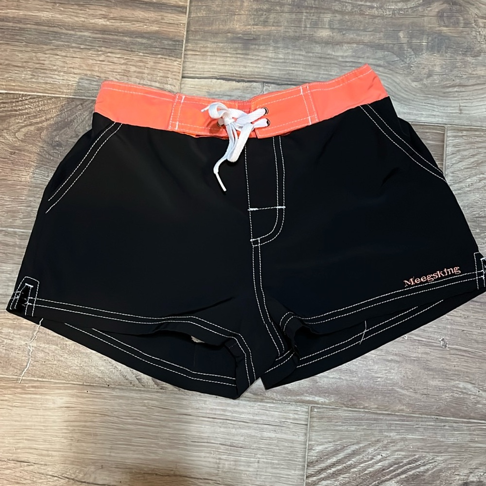 Meegsking Brand Women XS swim shorts  0832  (D)